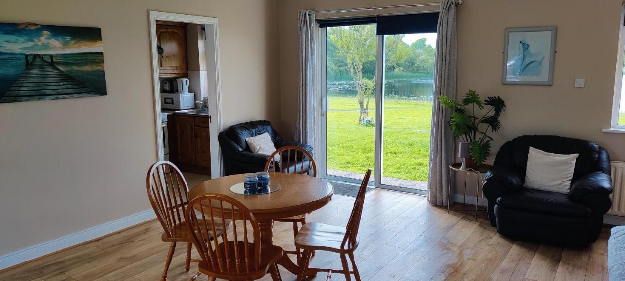 Clonandra Cottages Belturbet Exteriör bild