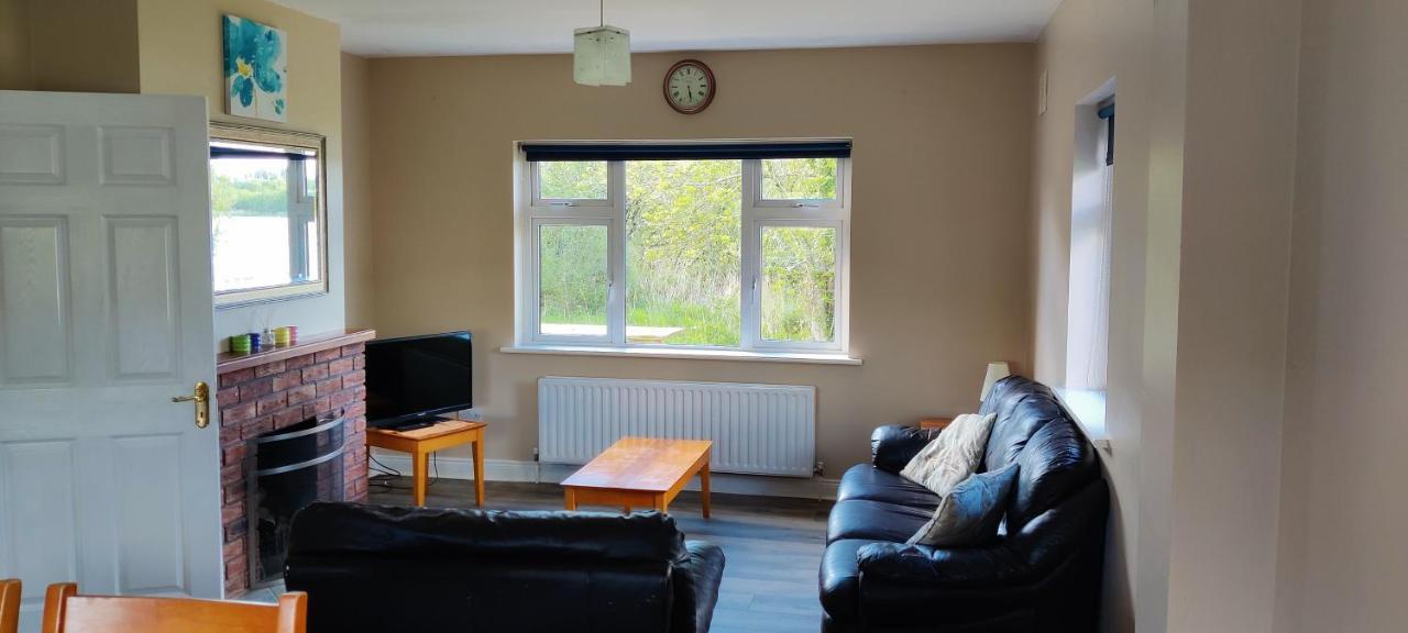 Clonandra Cottages Belturbet Exteriör bild